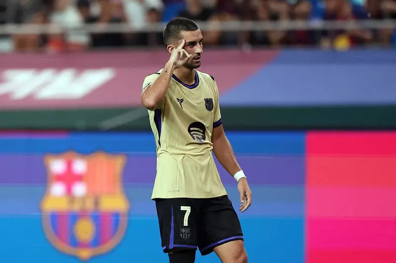 عودة توريس.. قائمة برشلونة ضد أولمبياكوس بدوري الأبطال