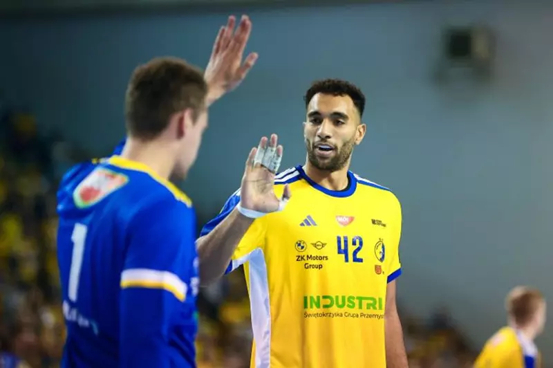 كرة يد.. قداح يقود كيلسي للفوز في دوري أبطال أوروبا